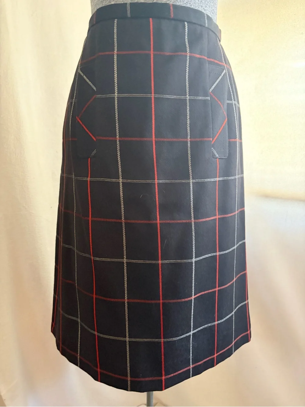 Vtg 70s German Barco Sport black windowpane plaid wool skirt